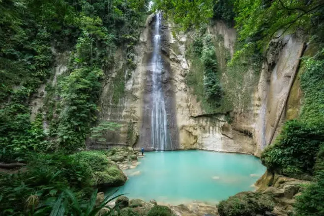Samparona Waterfall Nature Escape