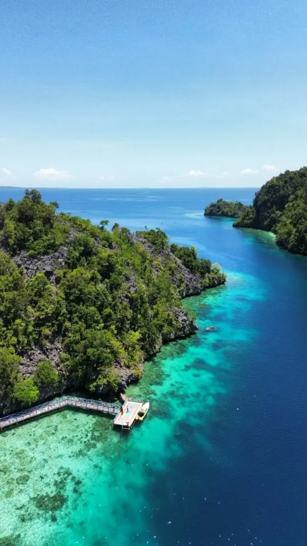 Labengki Island Lagoon Escape